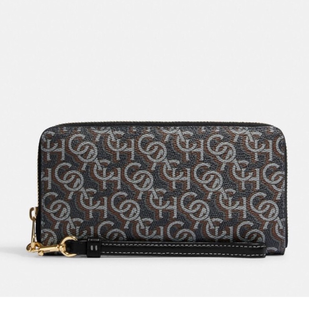 Coach large Wallet